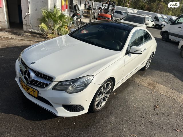 מודעת רכב מרצדס-בנץ E-class