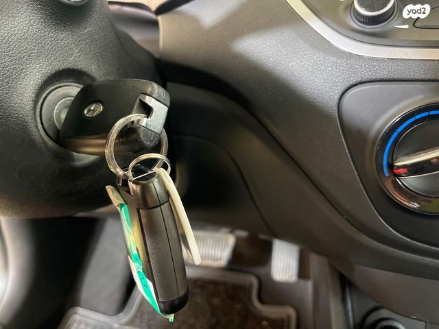 יונדאי אקסנט i25