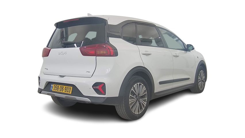 קיה נירו פלוס