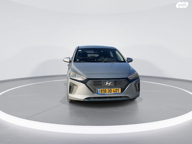 יונדאי איוניק