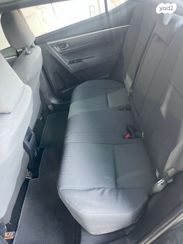 טויוטה קורולה