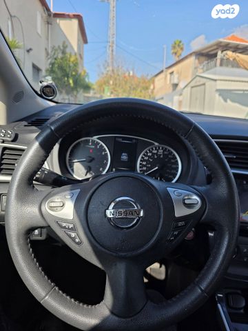 ניסאן סנטרה