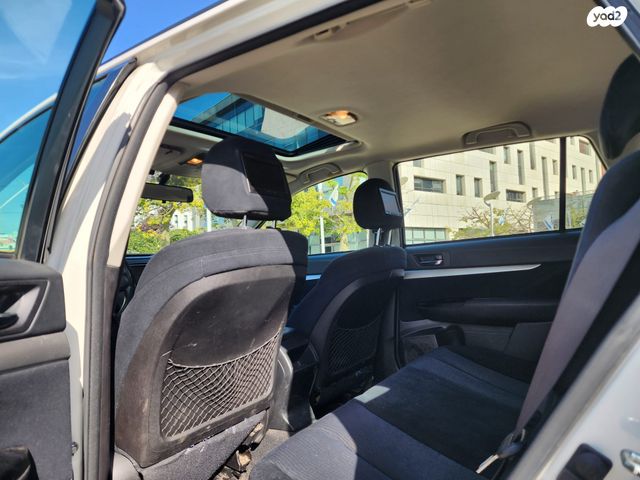 סובארו אאוטבק