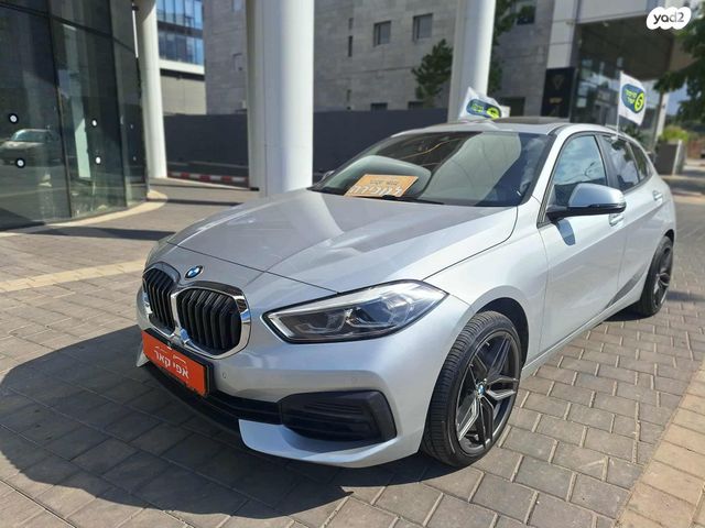 מודעת רכב ב מ וו סדרה 1