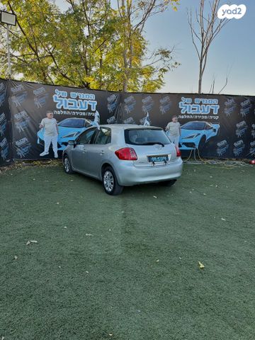 טויוטה אוריס