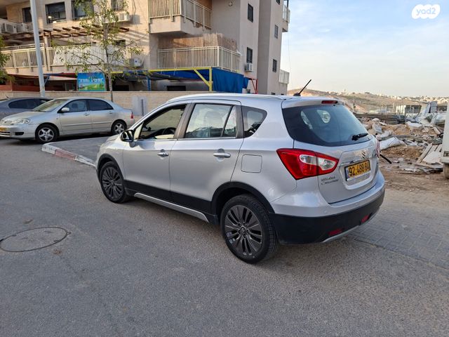 סוזוקי קרוסאובר