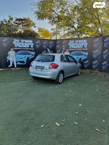 טויוטה אוריס