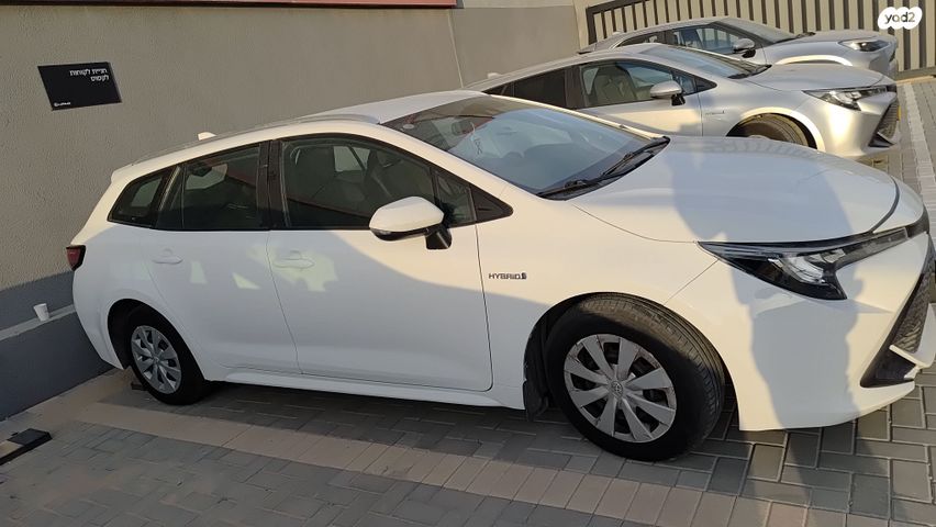 טויוטה קורולה