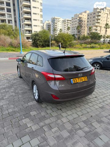 יונדאי i30