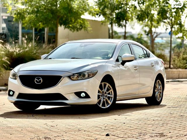 מודעת רכב מאזדה 6