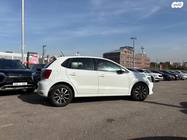 פולקסווגן פולו 