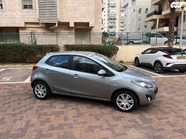 מאזדה 2
