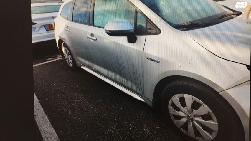 מודעת רכב טויוטה קורולה