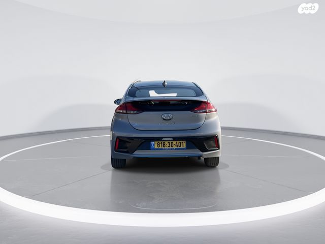 יונדאי איוניק