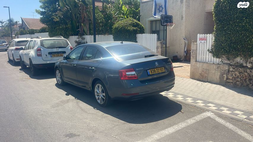 סקודה אוקטביה
