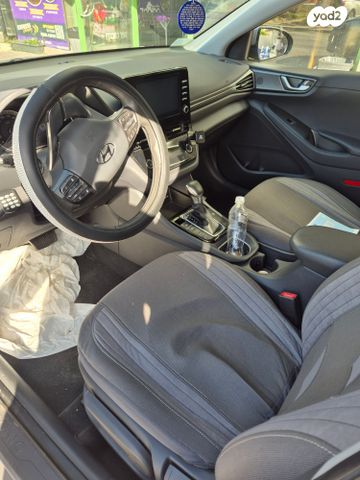 יונדאי איוניק