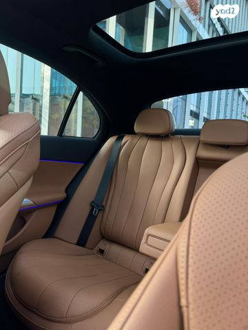 מרצדס-בנץ E-class