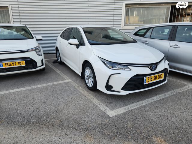 מודעת רכב טויוטה קורולה