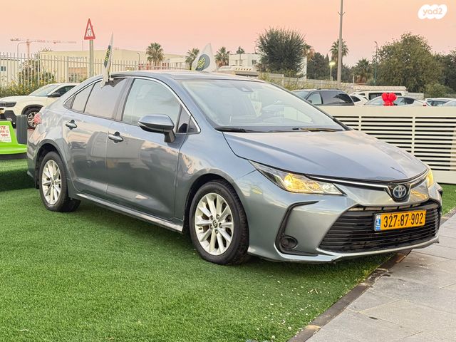 מודעת רכב טויוטה קורולה