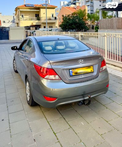 יונדאי אקסנט i25