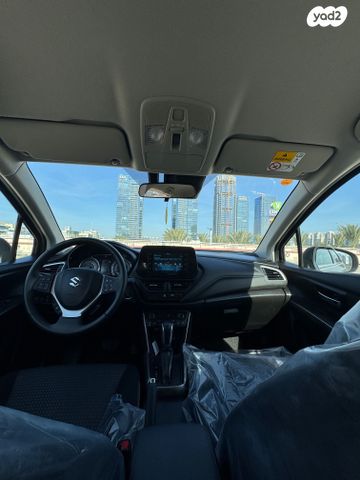 סוזוקי S-Cross