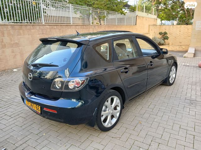 מאזדה 3