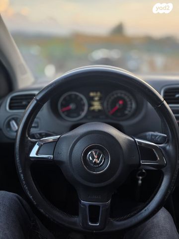 פולקסווגן פולו 