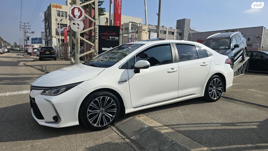 טויוטה קורולה