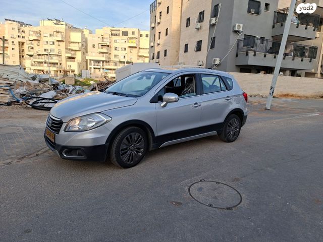 מודעת רכב סוזוקי קרוסאובר