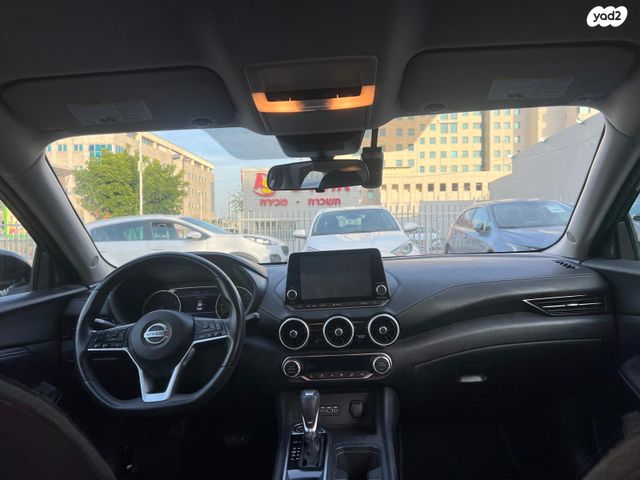 ניסאן סנטרה