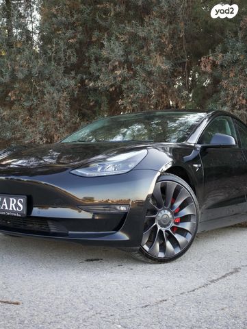 טסלה מודל 3