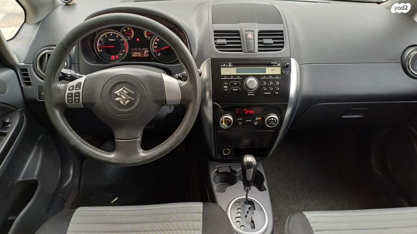 סוזוקי SX4