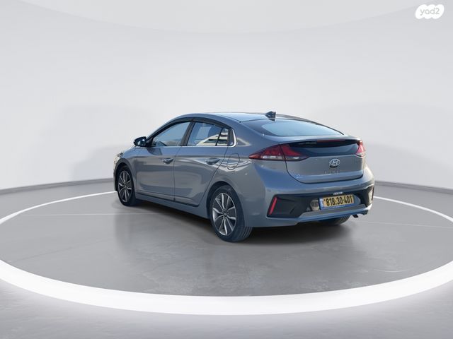 יונדאי איוניק