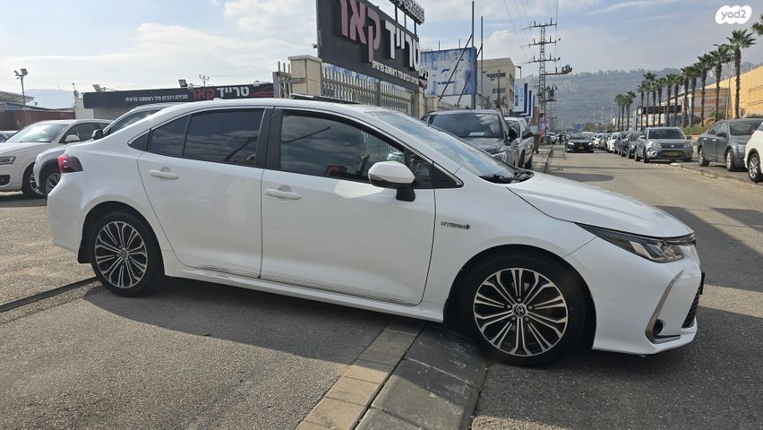 מודעת רכב טויוטה קורולה