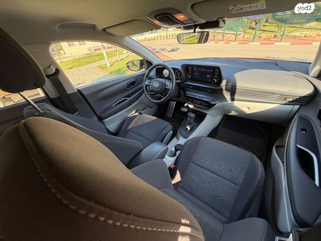 יונדאי באיון