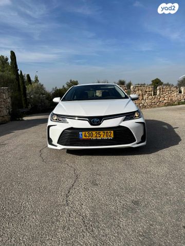 טויוטה קורולה