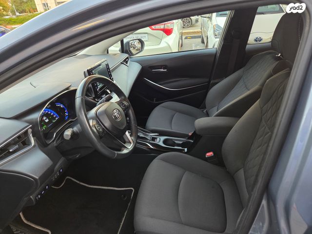 טויוטה קורולה