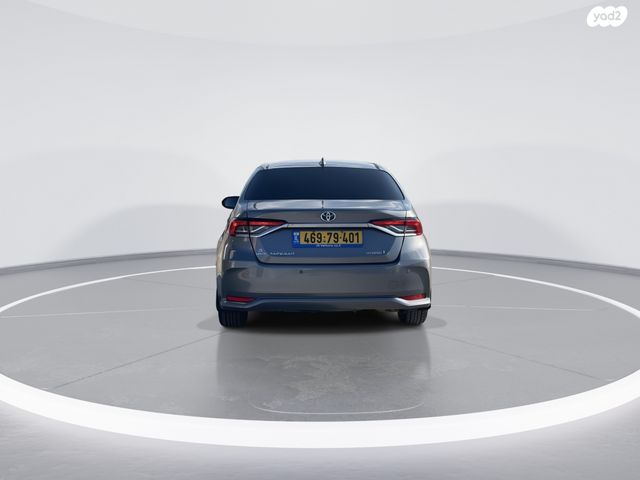 טויוטה קורולה