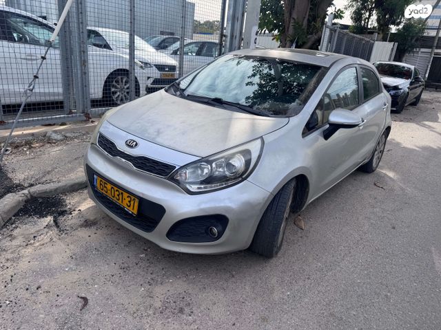 מודעת רכב קיה ריו