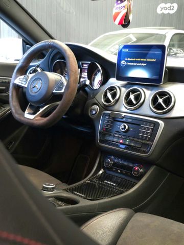 מרצדס-בנץ CLA