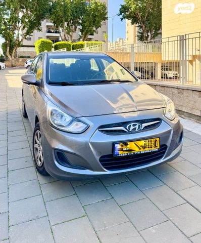 יונדאי אקסנט i25