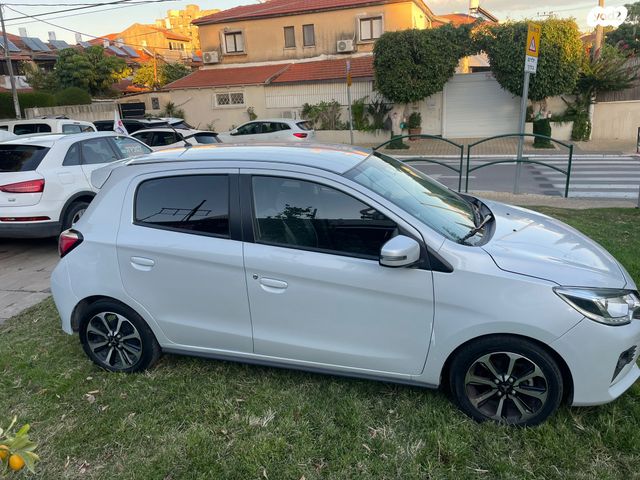 מיצובישי ספייס סטאר