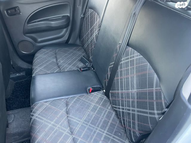 מיצובישי ספייס סטאר