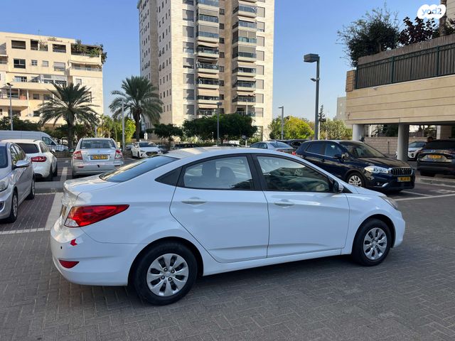 יונדאי אקסנט i25