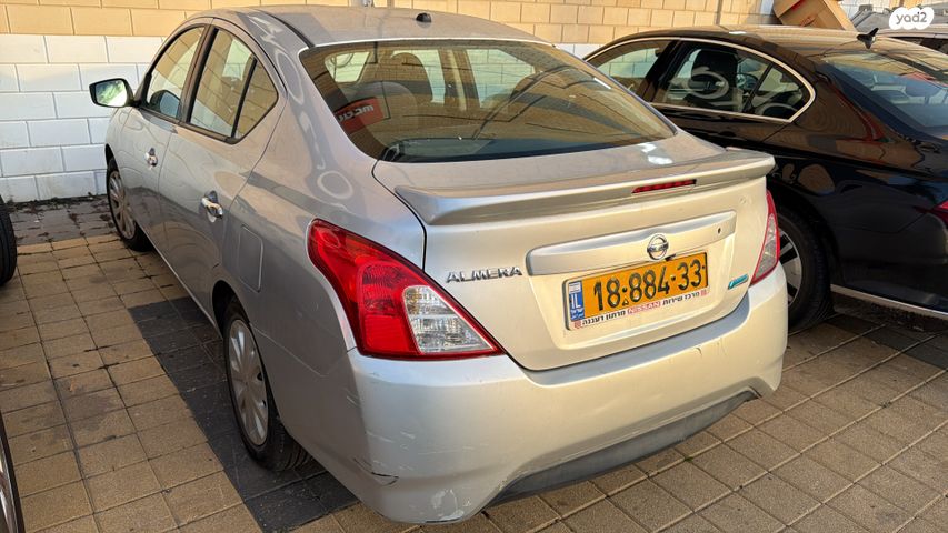 ניסאן אלמרה