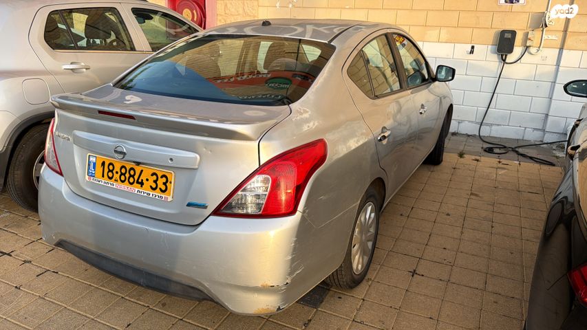 ניסאן אלמרה