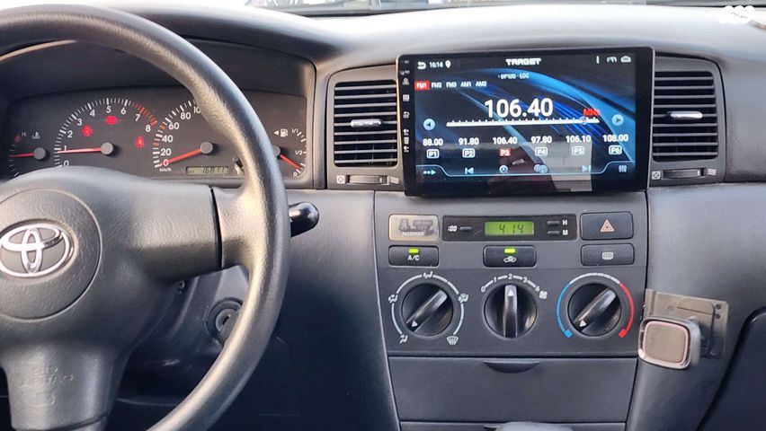 טויוטה קורולה