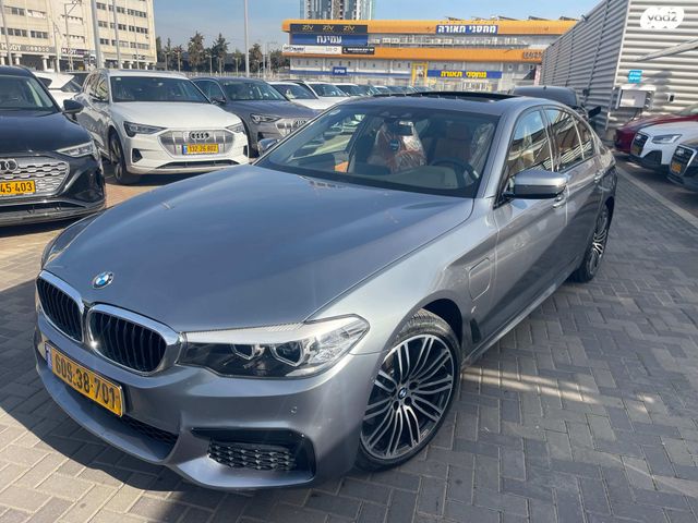 מודעת רכב ב מ וו סדרה 5