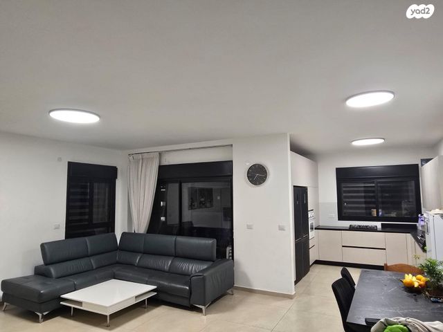 דירה, דרך יבנה 37, נווה יהודה, רחובות