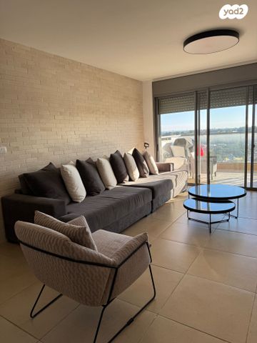 דירה, שדרות יצחק רבין 10, פארק המושבה, באר יעקב